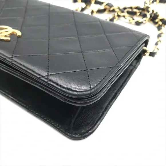 Authentic CHANEL 1988 Vintage classic flap black lambskin leather 24k gold bag - Picture 9 of 13